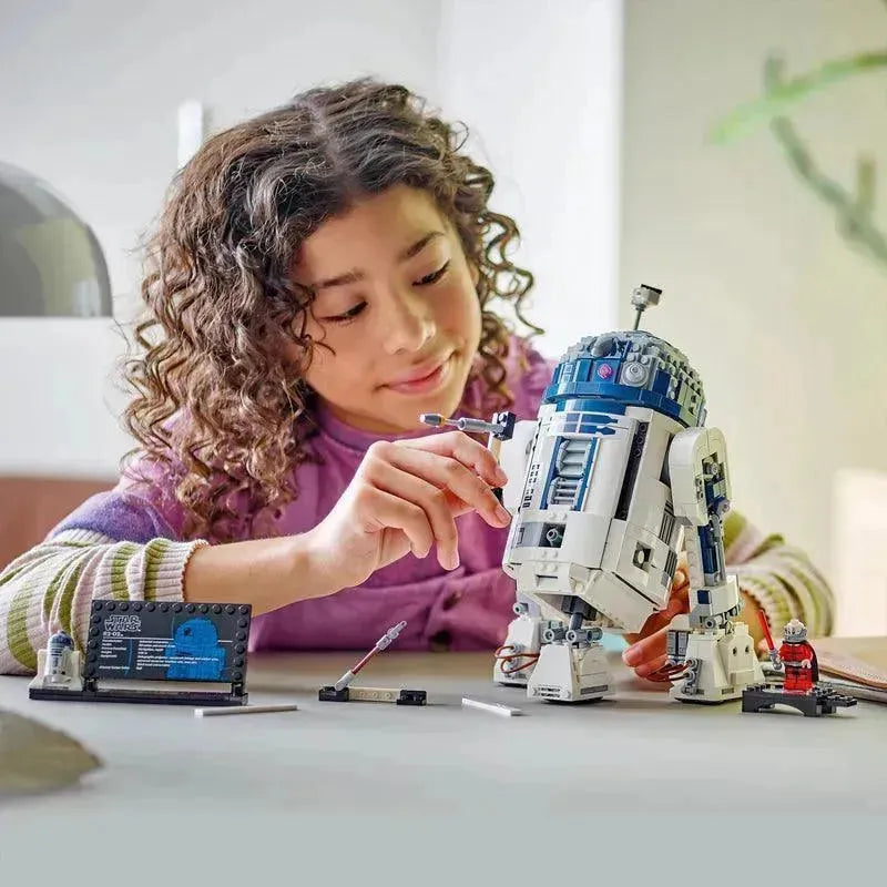 Astromech Droid R2 Unit - 75379