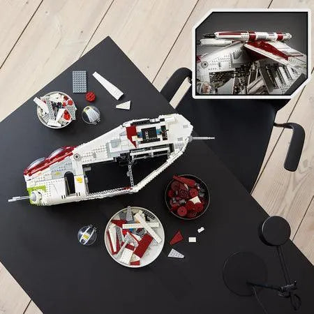 Galactic Galactic Gunship - 75309