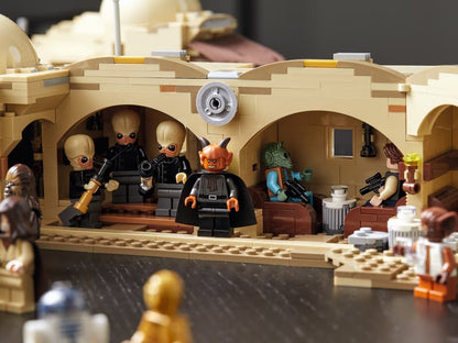 Desert Outpost Cantina - 75290