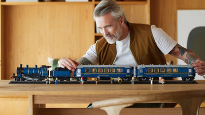 Classic European Express Train - 21344